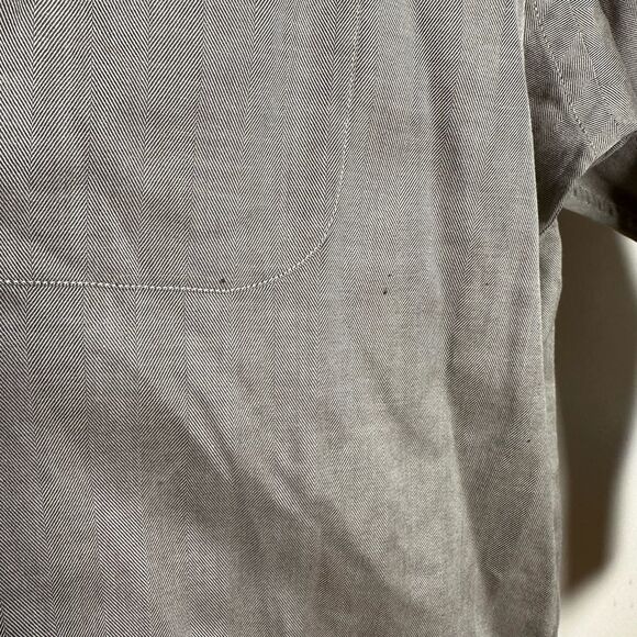 CLEARANCE! Men’s Brown Jos. A. Bank Herringbone Button Down Size XL VGUC - Picture 5 of 6